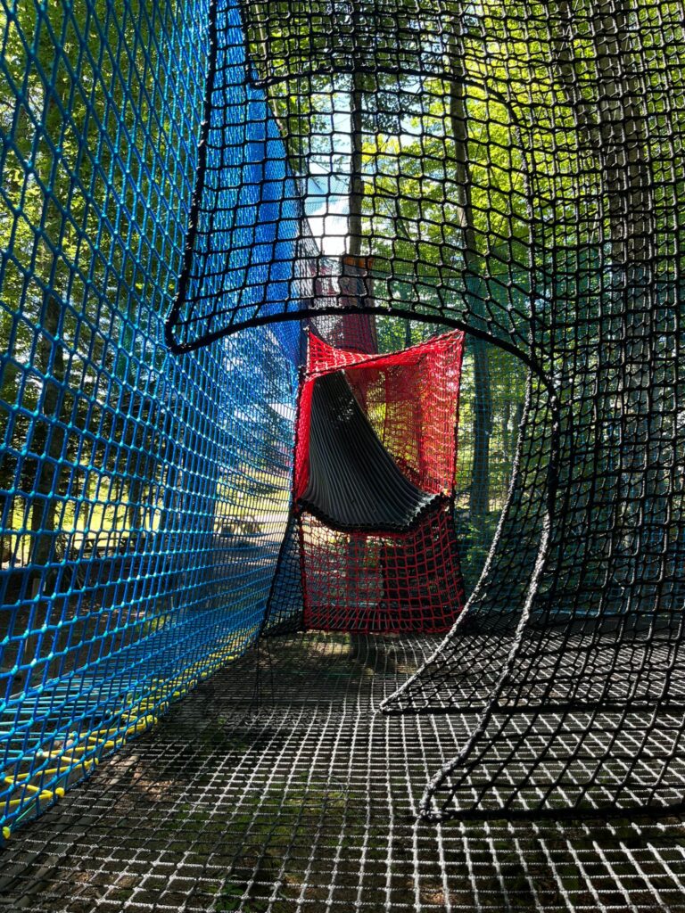 Arrivée Toboggan Trampoforest
